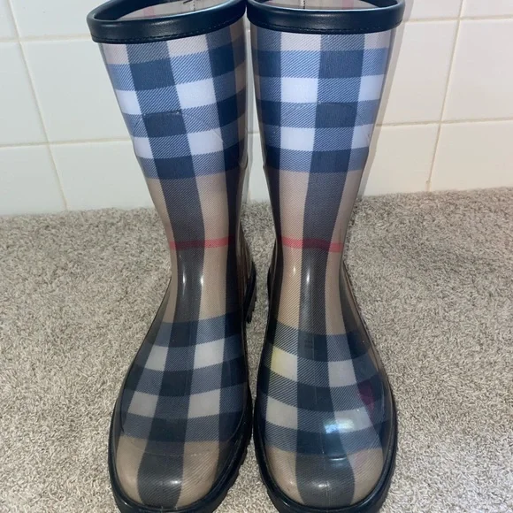 Burberry Plaid Winter Rain Boots Black, White, Red